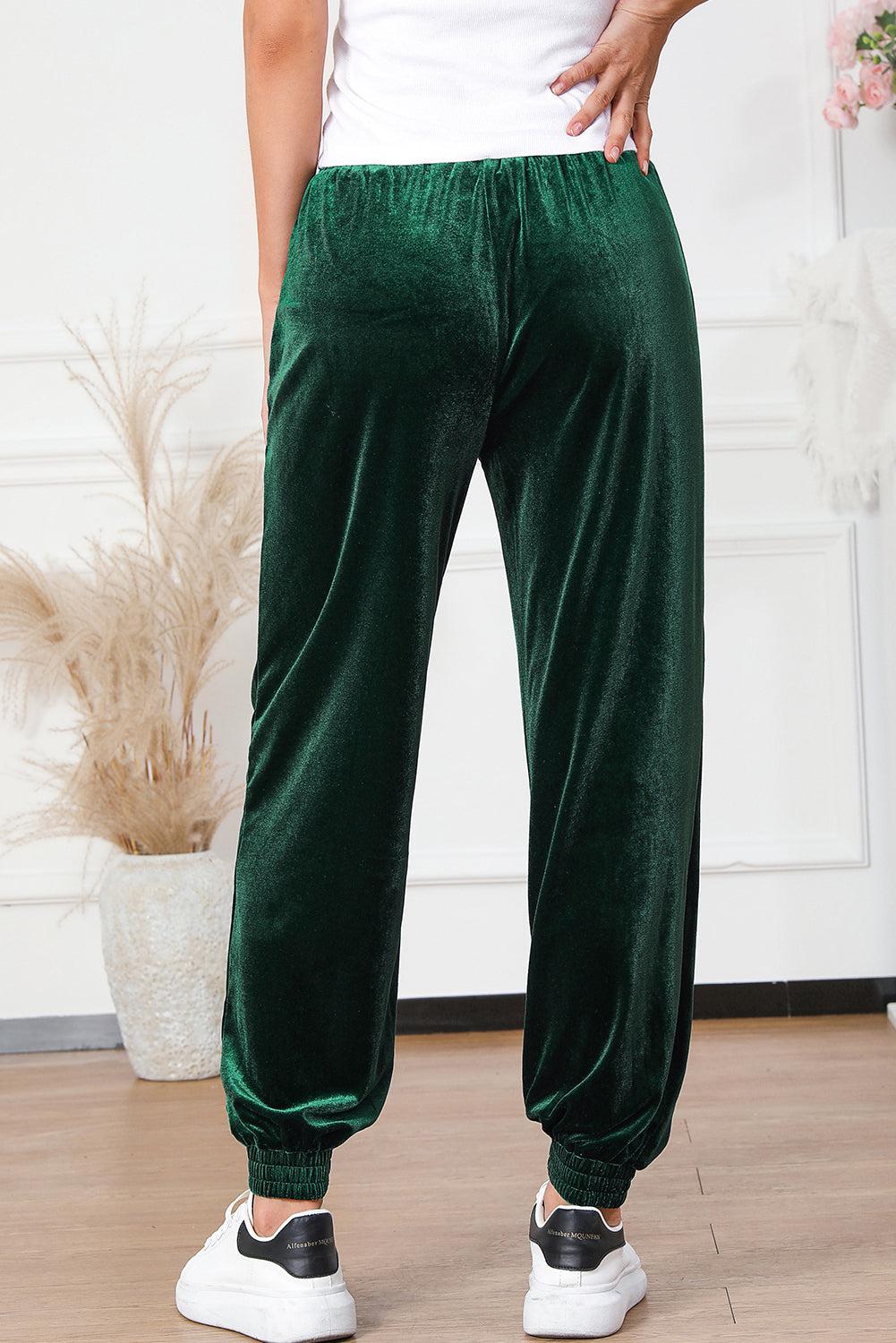 Green Solid Velvet Jogger Pants