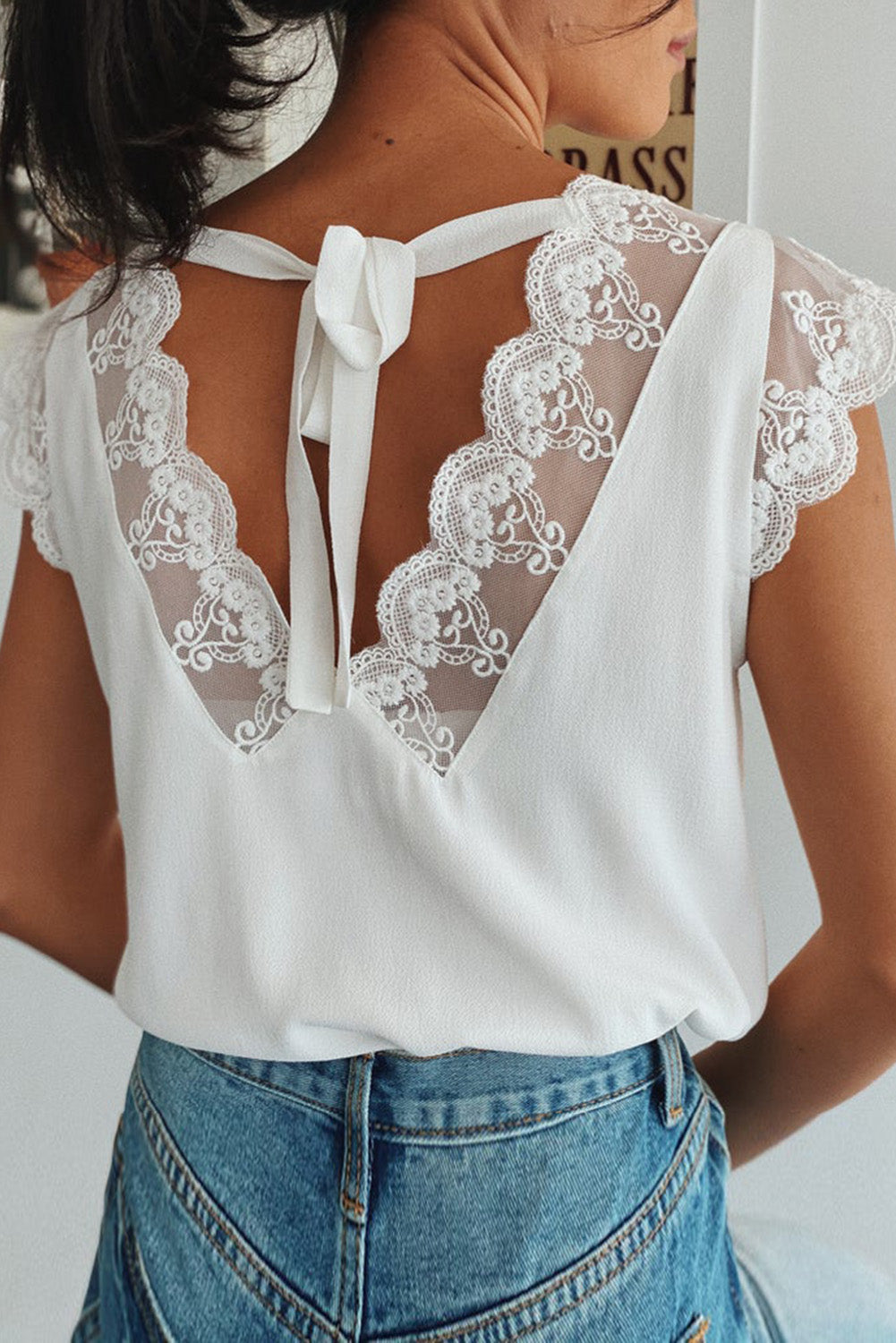 Lace Patchwork Lace-up Backless V Neck Blouse