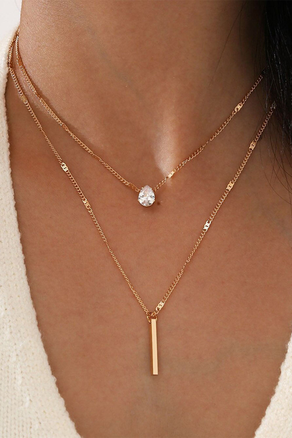 Layered Rhinestone Pendant Necklace